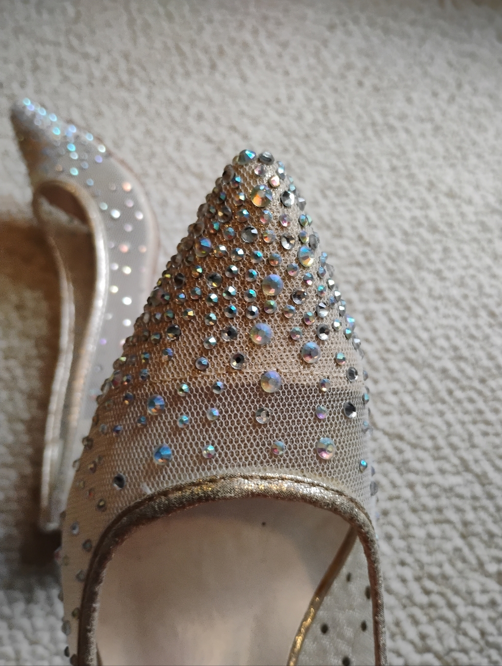 Pumps, Pointed Toe - Picture 6 of 6